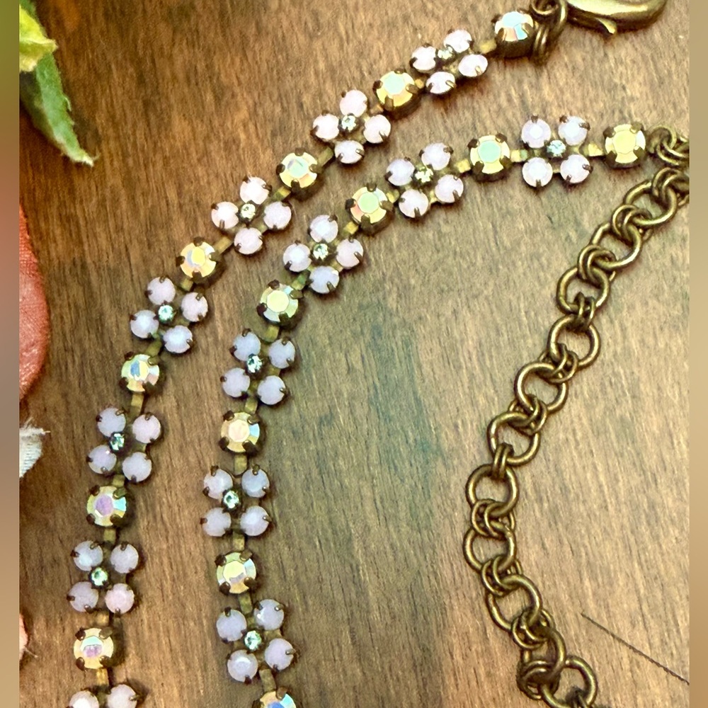 Lovely Pink Sorrelli Vintage Handcrafted Necklace - Picture 10 of 17